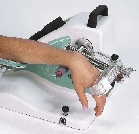 جهاز خاص بتحريك مفصل المعصم