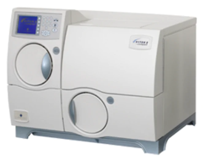 جهاز تحديد البكتيريا وإختبار الحساسية ضد المضادات الحيوية الأوتوماتيكي